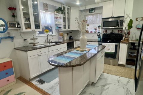 Casa en venta en Longwood, Florida, 2 dormitorios, 78.04 m2 № 1658757 - foto 6
