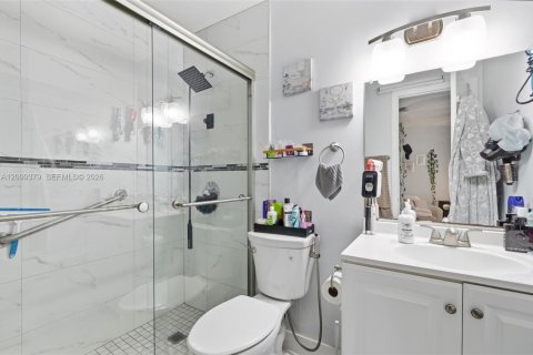 Touwnhouse à louer à Miami, Floride: 3 chambres, 117.43 m2 № 2401469 - photo 14
