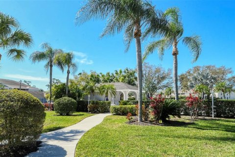 Condo in Sarasota, Florida, 2 bedrooms № 2100686 - photo 24