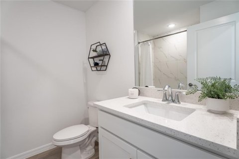 Villa ou maison à vendre à Englewood, Floride: 4 chambres, 168.34 m2 № 2413564 - photo 15