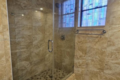 Снять в аренду таунхаус в Хайалиа, Флорида 3 спальни, 141.95м2, № 1698649 - фото 7