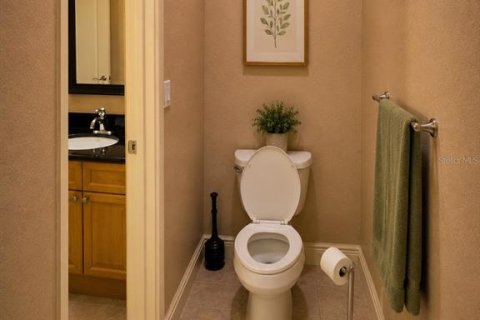 Townhouse in Tampa, Florida 3 bedrooms, 208.84 sq.m. № 2206973 - photo 24