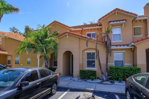 Adosado en venta en Kissimmee, Florida, 3 dormitorios, 110.27 m2 № 2235422 - foto 2