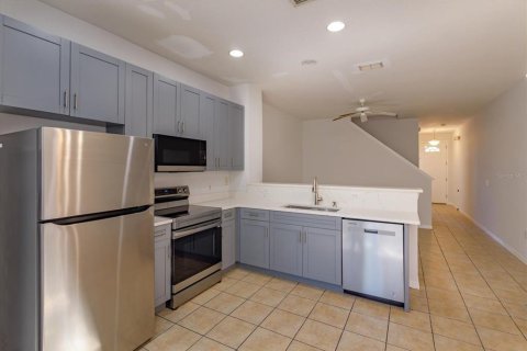 Adosado en venta en Kissimmee, Florida, 3 dormitorios, 110.27 m2 № 2235422 - foto 9