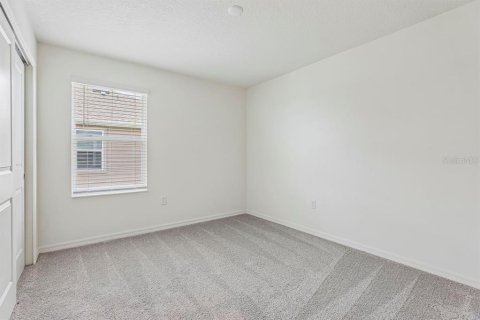 Townhouse in Lake Wales, Florida 3 bedrooms, 156.54 sq.m. № 2379411 - photo 13