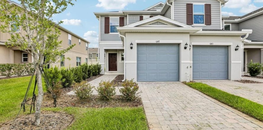 Townhouse in Lake Wales, Florida 3 bedrooms, 156.54 sq.m. № 2379411