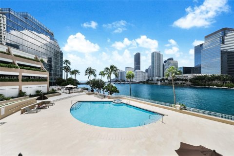 Купить кондоминиум в Майами, Флорида 3 спальни, 159.7м2, № 1921943 - фото 23