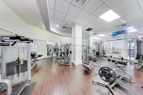 Купить кондоминиум в Майами, Флорида 3 спальни, 159.7м2, № 1921943 - фото 10