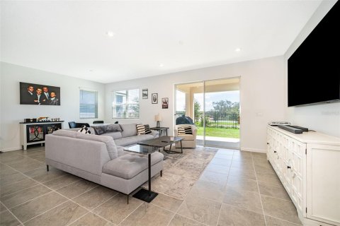 Casa en venta en Kissimmee, Florida, 3 dormitorios, 161.65 m2 № 1901414 - foto 12