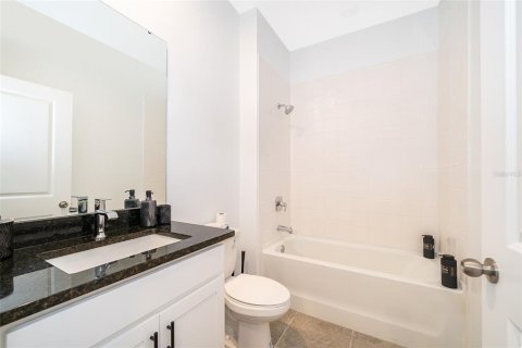 Casa en venta en Kissimmee, Florida, 3 dormitorios, 161.65 m2 № 1901414 - foto 23