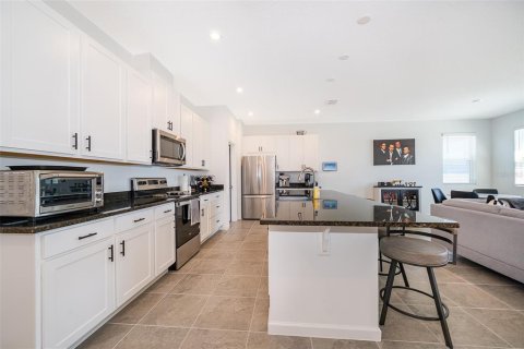 Casa en venta en Kissimmee, Florida, 3 dormitorios, 161.65 m2 № 1901414 - foto 8