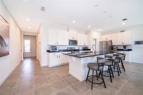 Casa en venta en Kissimmee, Florida, 3 dormitorios, 161.65 m2 № 1901414 - foto 11