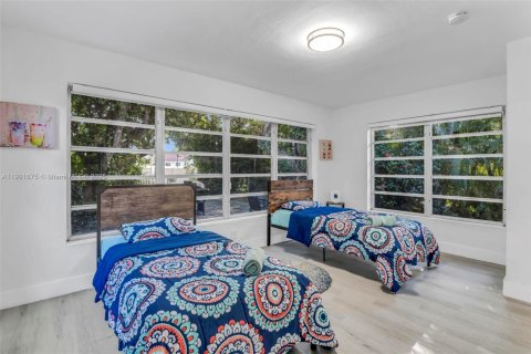 Снять в аренду виллу или дом в Дания-Бич, Флорида 3 спальни, 133.59м2, № 1953817 - фото 18