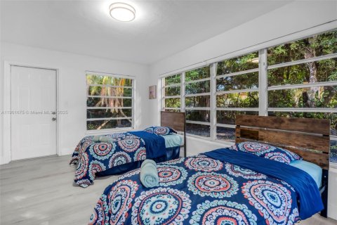 Снять в аренду виллу или дом в Дания-Бич, Флорида 3 спальни, 133.59м2, № 1953817 - фото 17