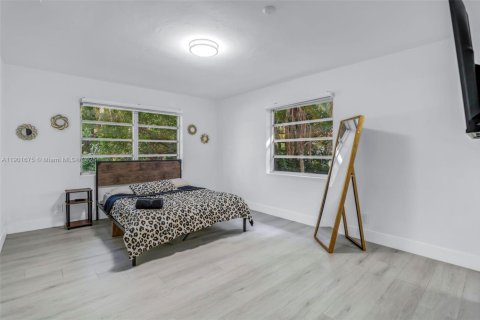 Снять в аренду виллу или дом в Дания-Бич, Флорида 3 спальни, 133.59м2, № 1953817 - фото 15