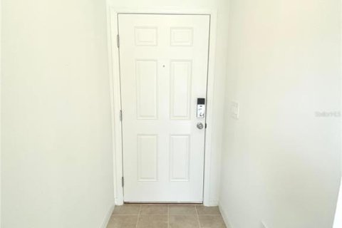 Villa ou maison à louer à Kissimmee, Floride: 3 chambres, 135.17 m2 № 2102339 - photo 5