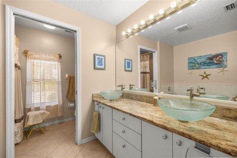 House in Inverness, Florida 3 bedrooms, 175.21 sq.m. № 1904283 - photo 13