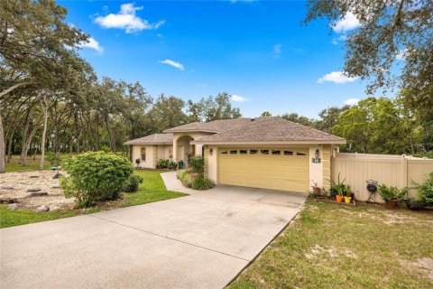 House in Inverness, Florida 3 bedrooms, 175.21 sq.m. № 1904283 - photo 6