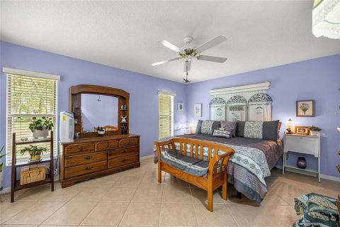 House in Inverness, Florida 3 bedrooms, 175.21 sq.m. № 1904283 - photo 10