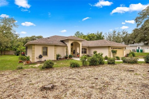 House in Inverness, Florida 3 bedrooms, 175.21 sq.m. № 1904283 - photo 4