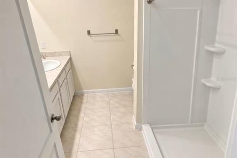 Villa ou maison à louer à Leesburg, Floride: 3 chambres, 142.05 m2 № 2415040 - photo 7