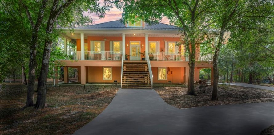 Casa en Dade City, Florida 3 dormitorios, 231.61 m2 № 1718284