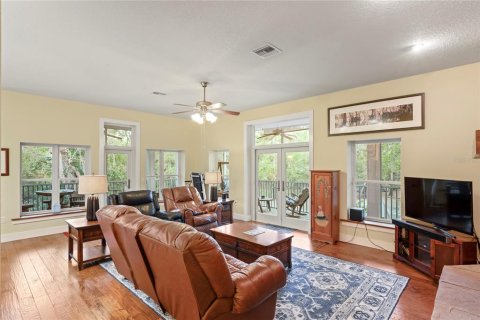 Casa en venta en Dade City, Florida, 3 dormitorios, 231.61 m2 № 1718284 - foto 10