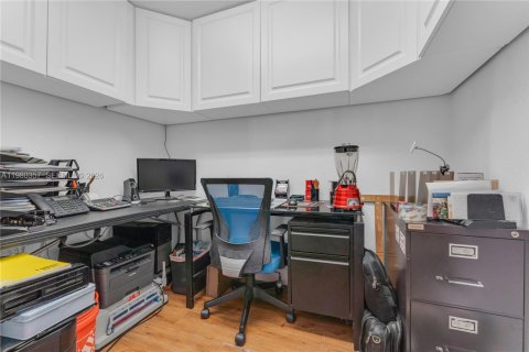 Copropriété à vendre à Hollywood, Floride: 2 chambres, 130.06 m2 № 2049926 - photo 17