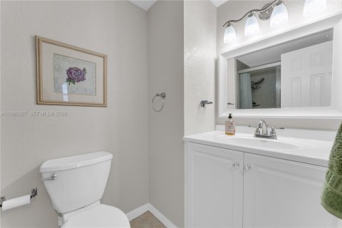Copropriété à vendre à Hollywood, Floride: 2 chambres, 130.06 m2 № 2049926 - photo 29
