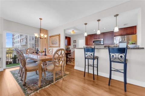 Copropriété à vendre à Hollywood, Floride: 2 chambres, 130.06 m2 № 2049926 - photo 14