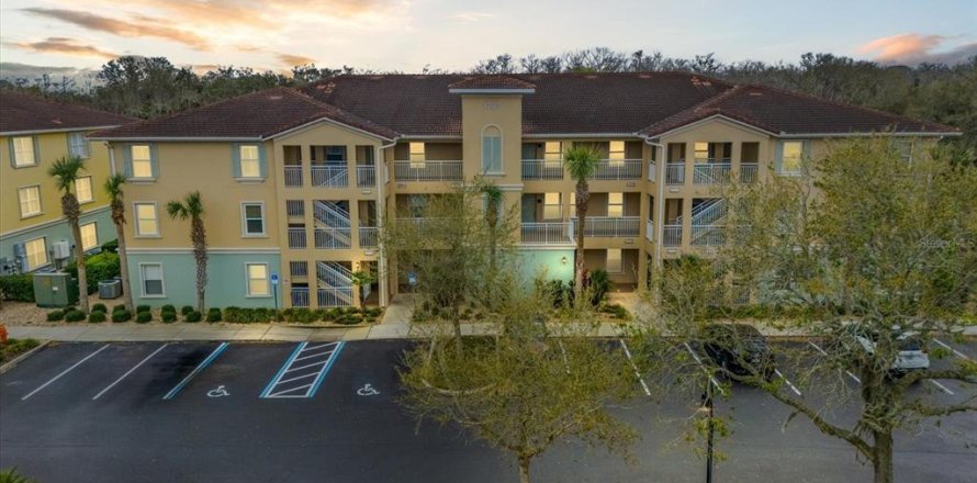 Condo in Palm Coast, Florida, 3 bedrooms № 1569489