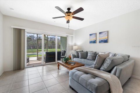 Condo in Palm Coast, Florida, 3 bedrooms  № 1569489 - photo 13