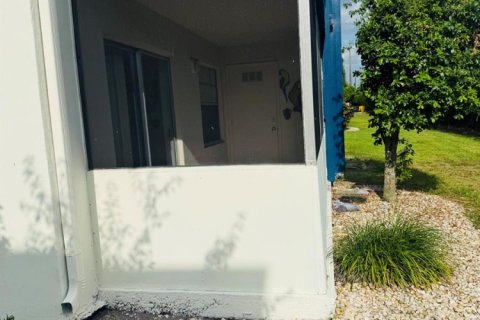 Copropriété à vendre à Delray Beach, Floride: 2 chambres, 84.26 m2 № 2250627 - photo 12