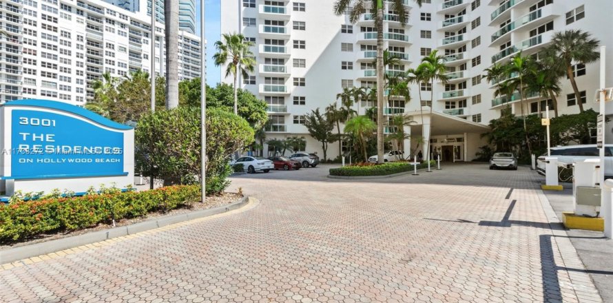 Condo à Hollywood, Floride, 1 chambre № 1488483