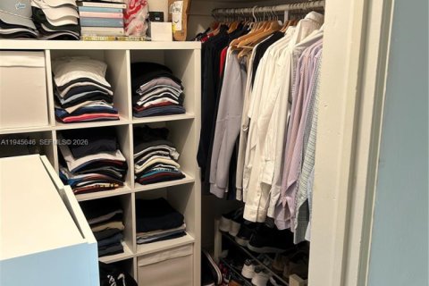 Villa ou maison à louer à Coral Gables, Floride: 3 chambres, 170.2 m2 № 2002034 - photo 20