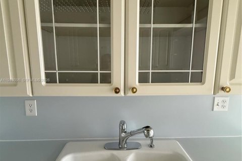 Купить кондоминиум в Санни-Айлс-Бич, Флорида 2 спальни, 170.94м2, № 2005821 - фото 15