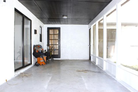 Villa ou maison à vendre à Tampa, Floride: 4 chambres, 283.17 m2 № 1904958 - photo 12