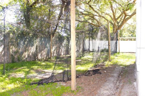 Villa ou maison à vendre à Tampa, Floride: 4 chambres, 283.17 m2 № 1904958 - photo 16