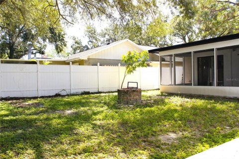 Villa ou maison à vendre à Tampa, Floride: 4 chambres, 283.17 m2 № 1904958 - photo 11