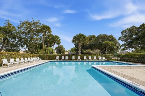 Купить кондоминиум в Уэстон, Флорида 3 спальни, 118.08м2, № 2043380 - фото 24