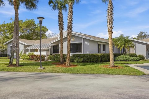 Купить кондоминиум в Уэстон, Флорида 3 спальни, 118.08м2, № 2043380 - фото 27