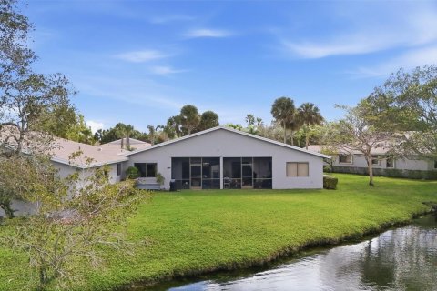 Купить кондоминиум в Уэстон, Флорида 3 спальни, 118.08м2, № 2043380 - фото 26