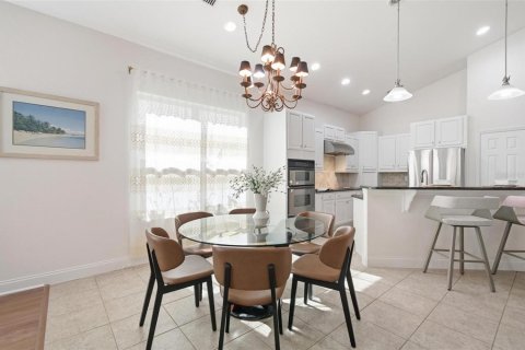 House in Palm Coast, Florida 3 bedrooms, 231.61 sq.m. № 2105667 - photo 23