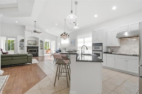 House in Palm Coast, Florida 3 bedrooms, 231.61 sq.m. № 2105667 - photo 9