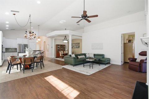 House in Palm Coast, Florida 3 bedrooms, 231.61 sq.m. № 2105667 - photo 25