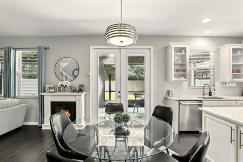 House in Winter Park, Florida 4 bedrooms, 210.61 sq.m. № 1832829 - photo 9