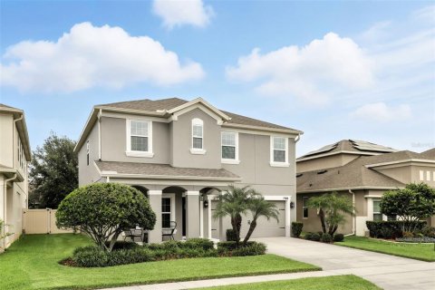 House in Winter Park, Florida 4 bedrooms, 210.61 sq.m. № 1832829 - photo 1