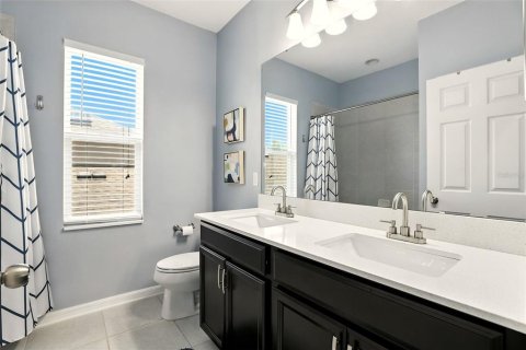 House in Winter Park, Florida 4 bedrooms, 210.61 sq.m. № 1832829 - photo 16