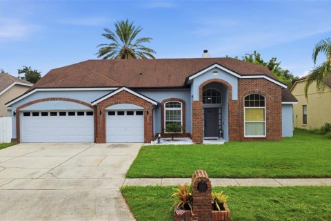 House in Orlando, Florida 3 bedrooms, 229.93 sq.m. № 2290956