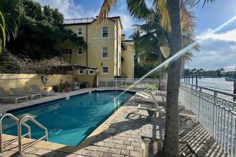 Copropriété à vendre à Miami Beach, Floride: 1 chambre, 56.02 m2 № 2013433 - photo 20